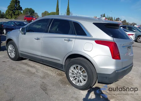 2018 Cadillac Xt5 Premium Luxury z USA, uszkodzony, nr VIN 1GYKNERS4JZ201211